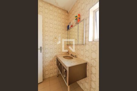 Casa à venda com 154m², 5 quartos e 3 vagasBanheiro - Suíte 