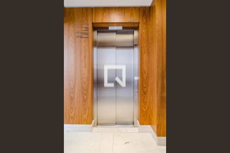 Apartamento para alugar com 48m², 1 quarto e 1 vaga Apartamento para alugar com 48m², 1 quarto e 1 vagaÁrea comum - Elevador