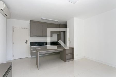 Apartamento para alugar com 48m², 1 quarto e 1 vaga Apartamento para alugar com 48m², 1 quarto e 1 vagaSala