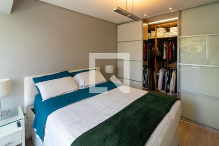Apartamento para alugar com 296m², 4 quartos e 4 vagas Apartamento para alugar com 296m², 4 quartos e 4 vagasSuite 1