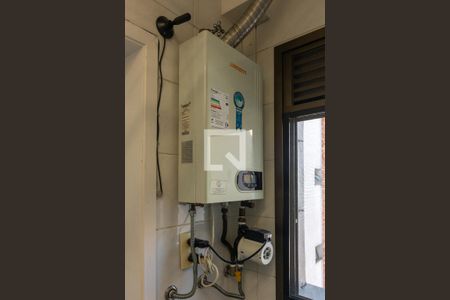 Apartamento para alugar com 296m², 4 quartos e 4 vagas Apartamento para alugar com 296m², 4 quartos e 4 vagasArea de Serviço