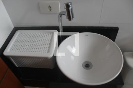 Casa à venda com 130m², 3 quartos e 4 vagasSuíte 2 