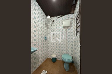 Casa à venda com 210m², 3 quartos e 3 vagasLavabo 