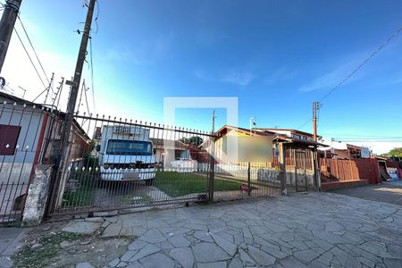 Casa à venda com 210m², 3 quartos e 3 vagasFachada da casa  