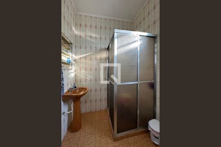 Casa à venda com 210m², 3 quartos e 3 vagasBanheiro 