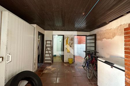 Casa à venda com 210m², 3 quartos e 3 vagasChurrasqueira
