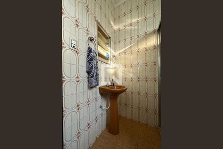 Casa à venda com 210m², 3 quartos e 3 vagasBanheiro 