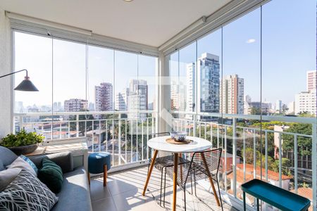 Studio para alugar com 31m², 1 quarto e sem vaga Studio para alugar com 31m², 1 quarto e sem vagaVaranda