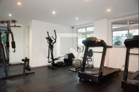 Apartamento para alugar com 202m², 2 quartos e 3 vagas Apartamento para alugar com 202m², 2 quartos e 3 vagasÁrea comum - Academia