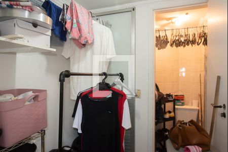 Apartamento para alugar com 202m², 2 quartos e 3 vagas Apartamento para alugar com 202m², 2 quartos e 3 vagasQuarto de Serviço