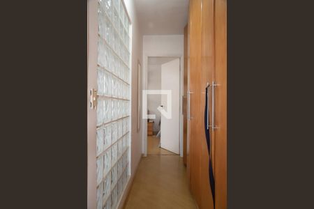 Apartamento para alugar com 202m², 2 quartos e 3 vagas Apartamento para alugar com 202m², 2 quartos e 3 vagasCloset da Suíte 2 (2° Andar)