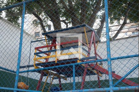 Apartamento para alugar com 202m², 2 quartos e 3 vagas Apartamento para alugar com 202m², 2 quartos e 3 vagasÁrea comum - Playground