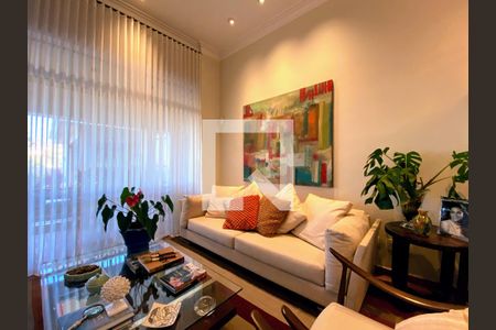 Detalhe Sala de casa à venda com 3 quartos, 350m² em São Bento, Belo Horizonte