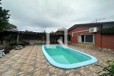 Casa à venda com 280m², 3 quartos e 4 vagasPiscina