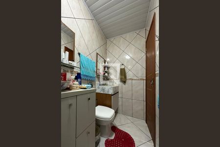 Casa à venda com 280m², 3 quartos e 4 vagasBanheiro da Suíte