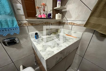 Casa à venda com 280m², 3 quartos e 4 vagasBanheiro da Suíte