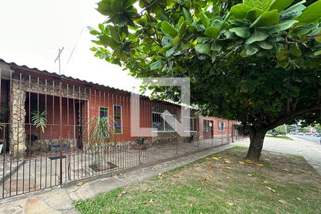 Casa à venda com 280m², 3 quartos e 4 vagasFachada da casa 