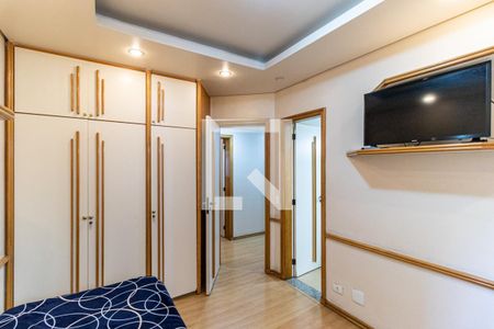 Apartamento à venda com 190m², 4 quartos e 3 vagasSuíte 2