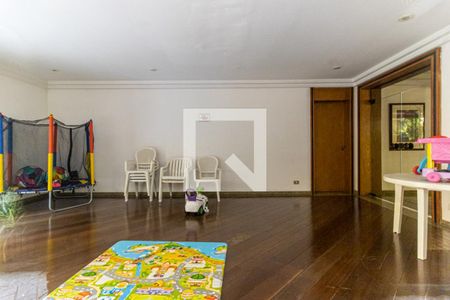 Apartamento à venda com 190m², 4 quartos e 3 vagasSalão de Festas / Brinquedoteca