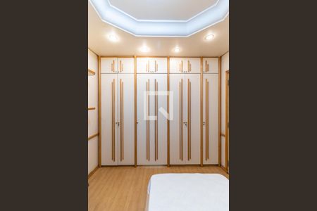 Apartamento à venda com 190m², 4 quartos e 3 vagasSuite 1 - Armário