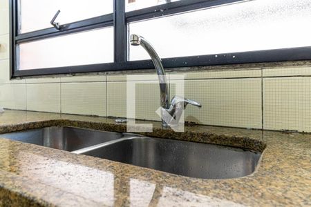 Apartamento à venda com 190m², 4 quartos e 3 vagasCozinha - Torneira