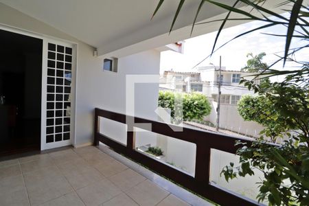 Casa para alugar com 300m², 4 quartos e 4 vagasVaranda