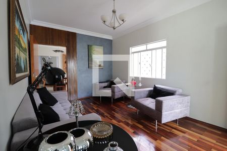 Sala de casa para alugar com 4 quartos, 300m² em Centro, Uberlândia