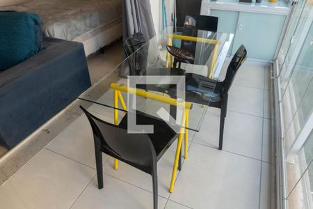 Studio para alugar com 34m², 1 quarto e 1 vagaSacada