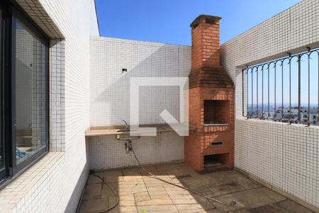 Apartamento à venda com 707m², 6 quartos e 7 vagas Apartamento à venda com 707m², 6 quartos e 7 vagasTerraço