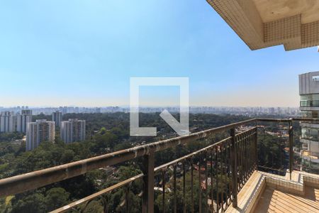 Apartamento à venda com 707m², 6 quartos e 7 vagas Apartamento à venda com 707m², 6 quartos e 7 vagasVista da Sacada