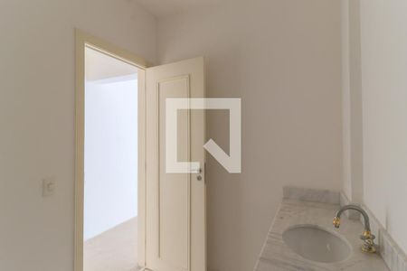 Apartamento à venda com 707m², 6 quartos e 7 vagas Apartamento à venda com 707m², 6 quartos e 7 vagasLavabo