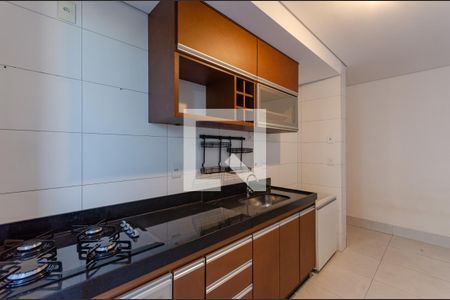 Apartamento para alugar com 120m², 2 quartos e 2 vagas Apartamento para alugar com 120m², 2 quartos e 2 vagasCozinha