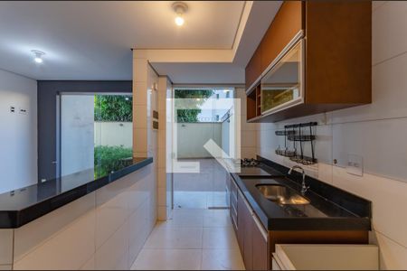 Apartamento para alugar com 120m², 2 quartos e 2 vagas Apartamento para alugar com 120m², 2 quartos e 2 vagasCozinha