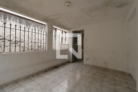 Casa à venda com 171m², 2 quartos e 1 vagaÁrea Coberta