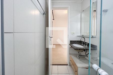 Apartamento à venda com 61m², 3 quartos e 1 vagaBanheiro do Quarto 3