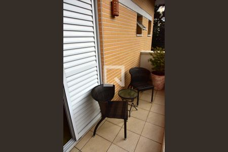 Casa de condomínio à venda com 241m², 4 quartos e 3 vagasVaranda da Suíte