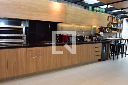 Casa de condomínio à venda com 241m², 4 quartos e 3 vagasQuintal e Espaço Gourmet