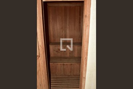 Casa de condomínio à venda com 241m², 4 quartos e 3 vagasSpa e Saúna