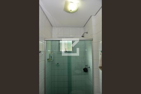 Casa de condomínio à venda com 241m², 4 quartos e 3 vagasBanheiro da Suíte 2