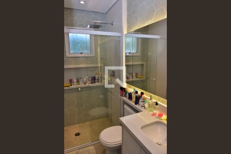 Casa de condomínio à venda com 241m², 4 quartos e 3 vagasBanheiro