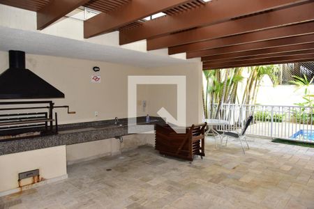 Casa de condomínio à venda com 241m², 4 quartos e 3 vagasÁrea comum - Churrasqueira