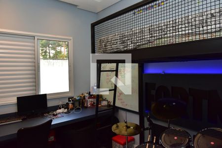 Casa de condomínio à venda com 241m², 4 quartos e 3 vagasQuarto 4