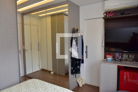 Casa de condomínio à venda com 241m², 4 quartos e 3 vagasSuíte 1