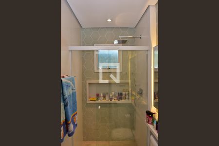 Casa de condomínio à venda com 241m², 4 quartos e 3 vagasBanheiro