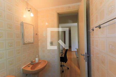 Banheiro de apartamento para alugar com 1 quarto, 47m² em Nova Piraju, São Paulo
