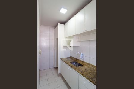 Cozinha de apartamento à venda com 2 quartos, 56m² em Mirandópolis, São Paulo