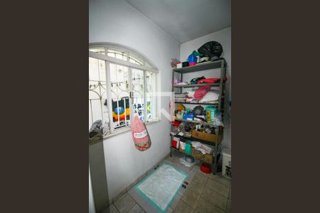 Casa à venda com 600m², 5 quartos e 5 vagasQuarto de Serviço