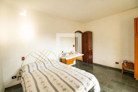 Casa à venda com 600m², 5 quartos e 5 vagasQuarto 1