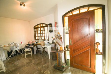 Sala 1 de casa para alugar com 5 quartos, 600m² em Interlagos, São Paulo