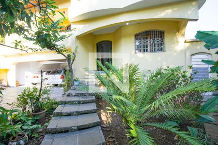 Casa à venda com 600m², 5 quartos e 5 vagasEntrada